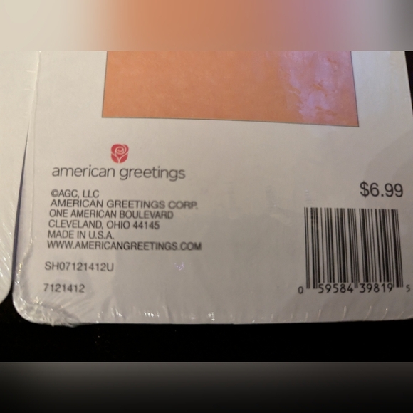 Halloween American Greetings Cards includes 7 packs of 8 cards each - Picture 4 of 9